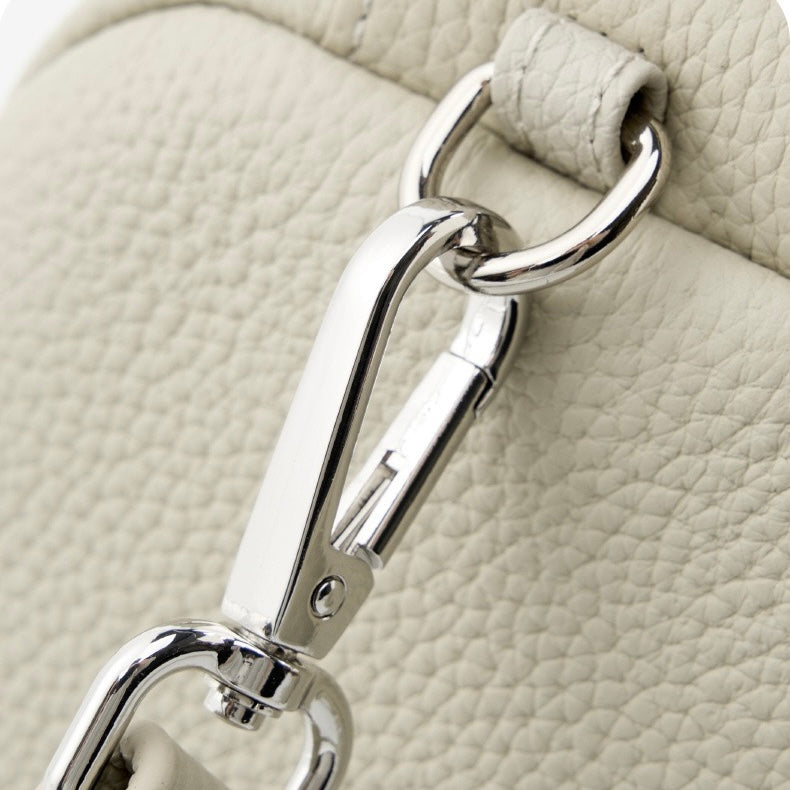 Gepolsterte Schultertasche mit Schulterriemen