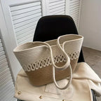 Damen Schultertasche mit großer Kapazität aus handgefertigtem Strickmaterial und Stroh