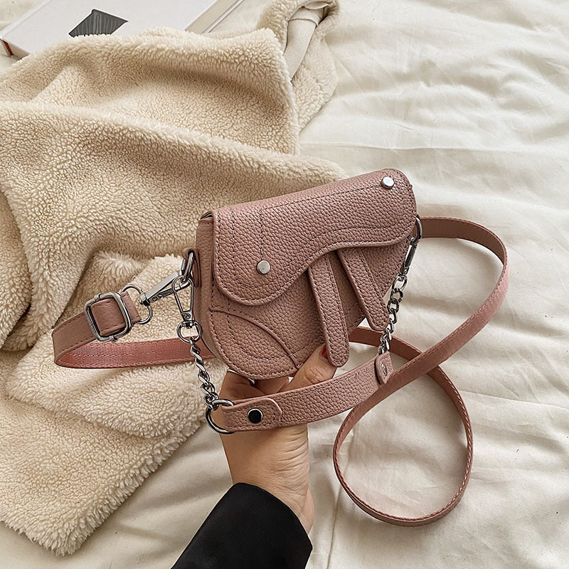 Damen Mini-Handtasche im modernen, strukturierten Design
