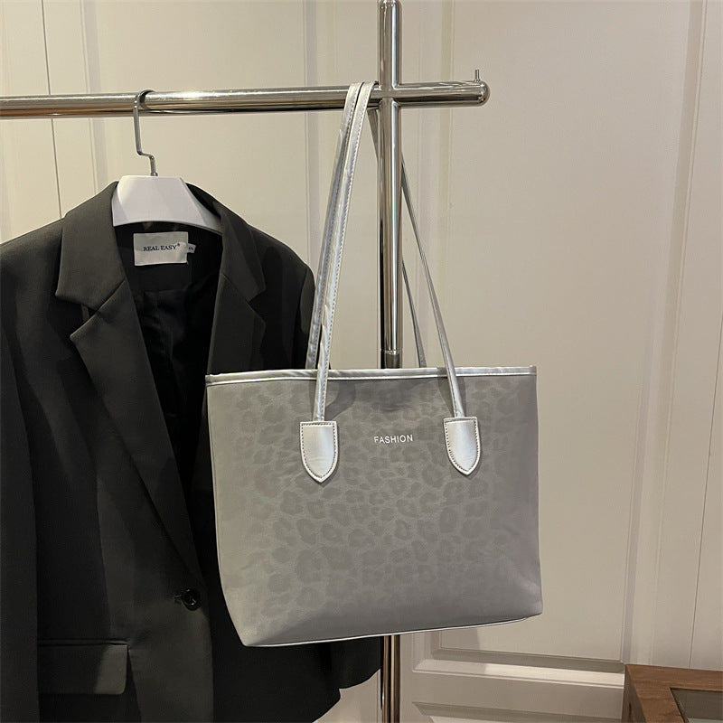 Damen elegante Tragetasche mit stylischem Leopardenmuster