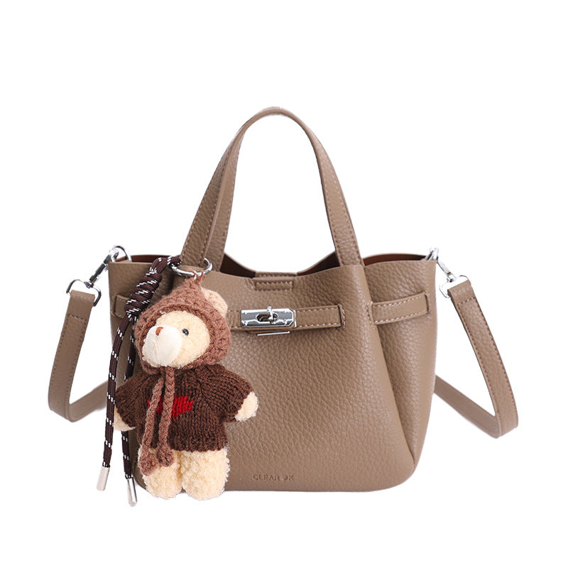 Damen Mini-Handtasche mit süßem Plüsch-Anhänger