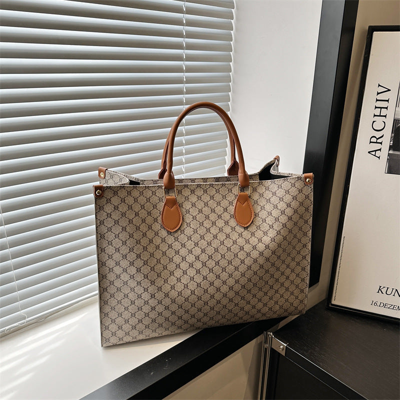 Damen elegante Tragetasche mit hochwertigem Monogramm-Design