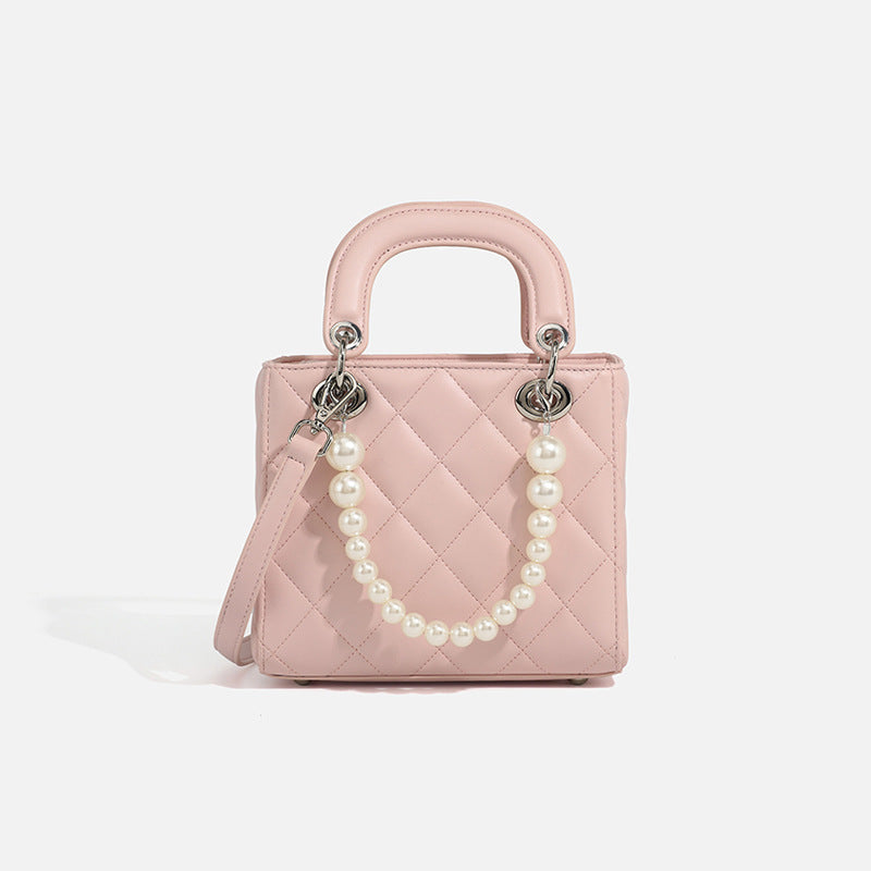Damen Mini-Handtasche mit perlverzierter Kette und gestepptem Design