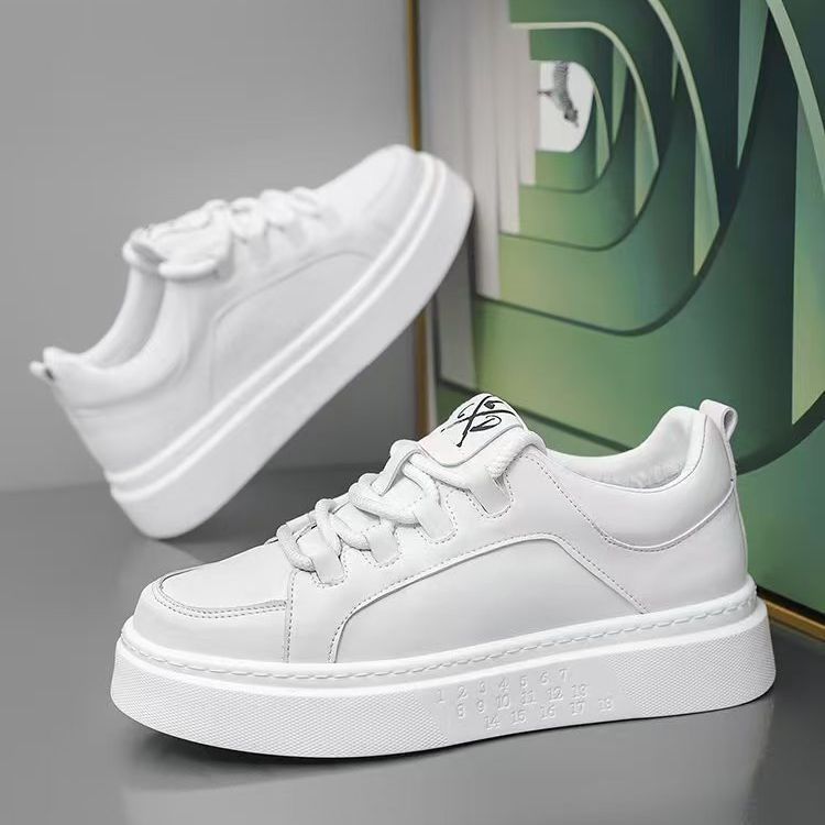Mode-Sneaker für Frauen mit hoher Plateausohle