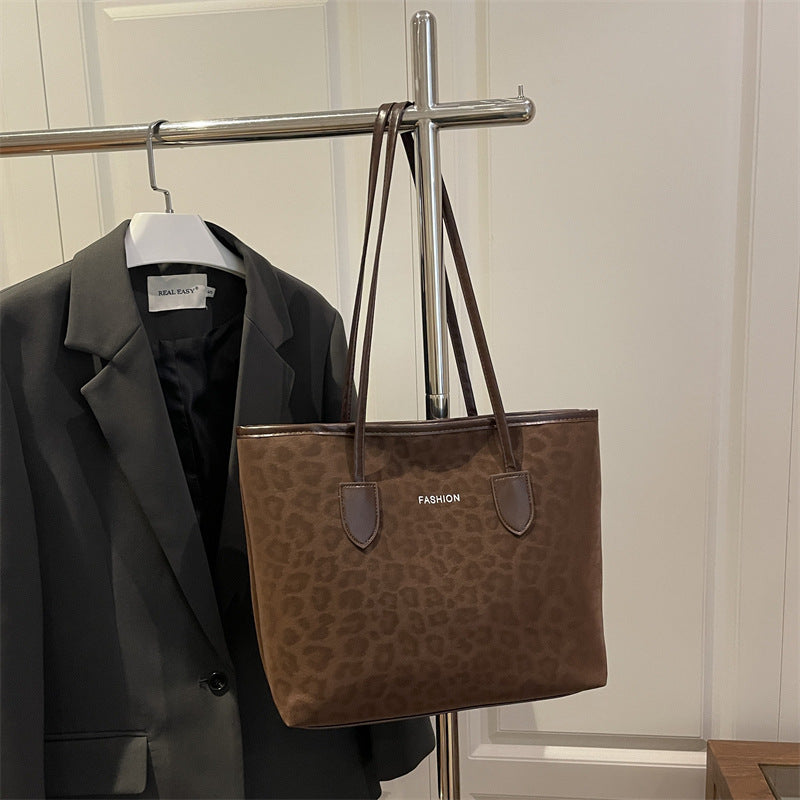 Damen elegante Handtasche mit modischem Leopardenmuster