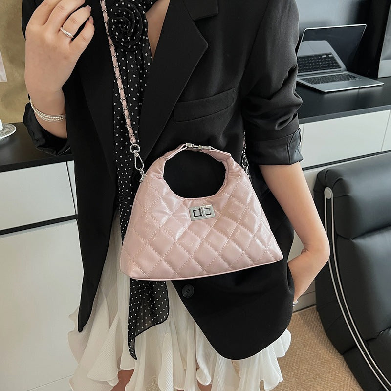 Damen Mini-Tasche mit elegantem gesteppte Design und stilvollem Kettenverschluss