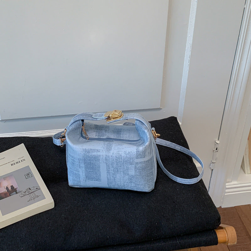 Damen Mini-Handtasche im modernen Design