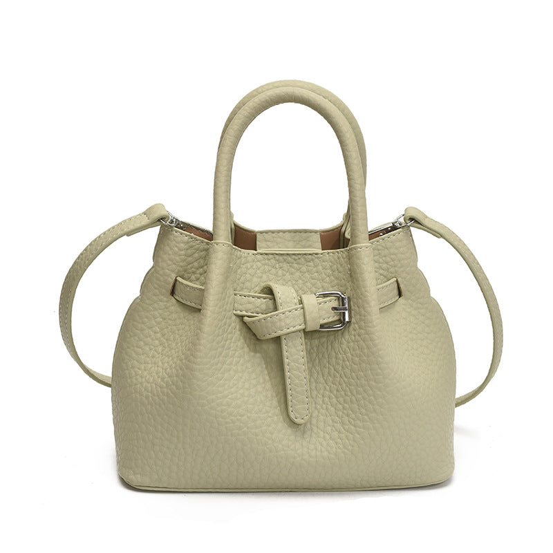 Damen Mini-Handtasche mit stylischem Druckknopfverschluss