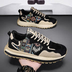 Damen sportliche Sneakers mit einem einzigartigen Textildesign und gepolsteter Sohle
