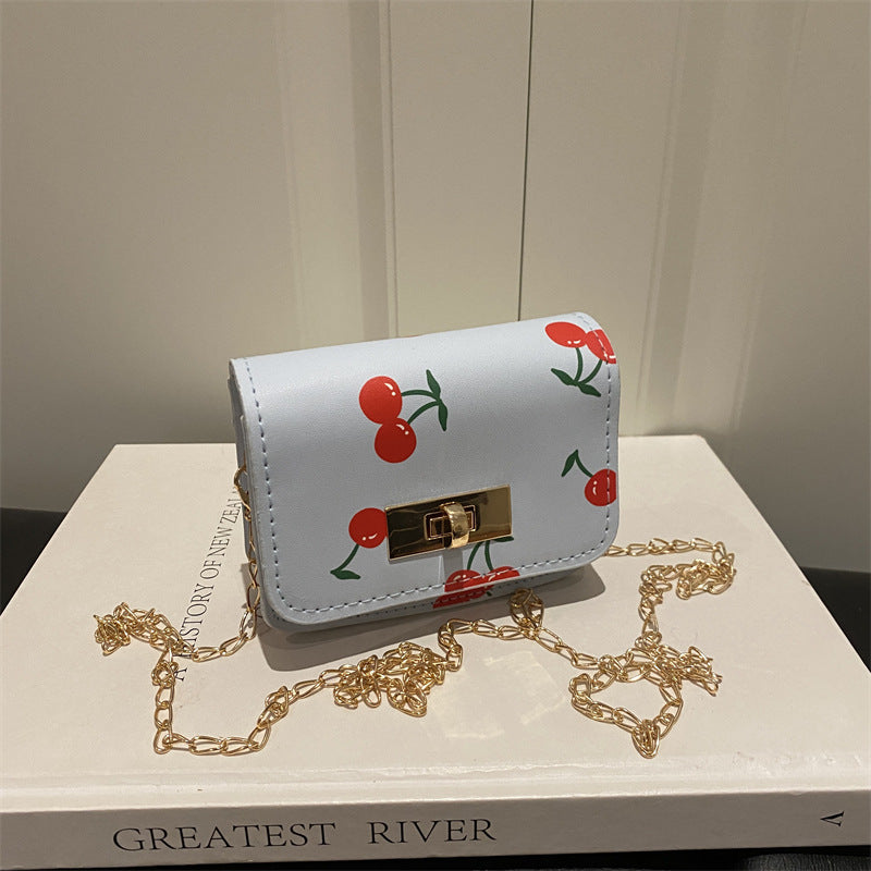 Damen Mini Clutch mit fruchtigem Kirschdesign