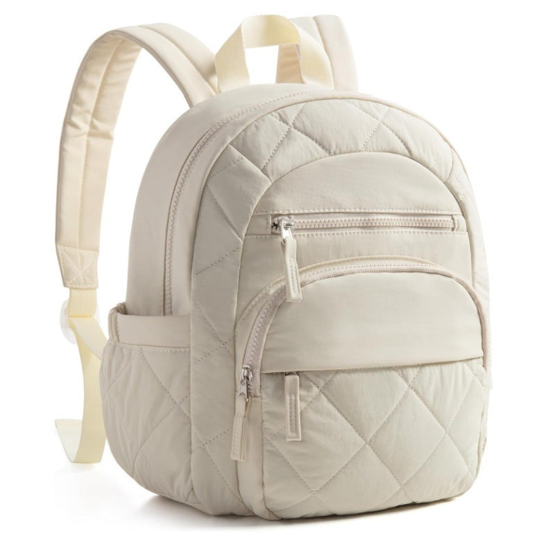 Praktischer und stilvoller Rucksack aus wasserabweisendem Material