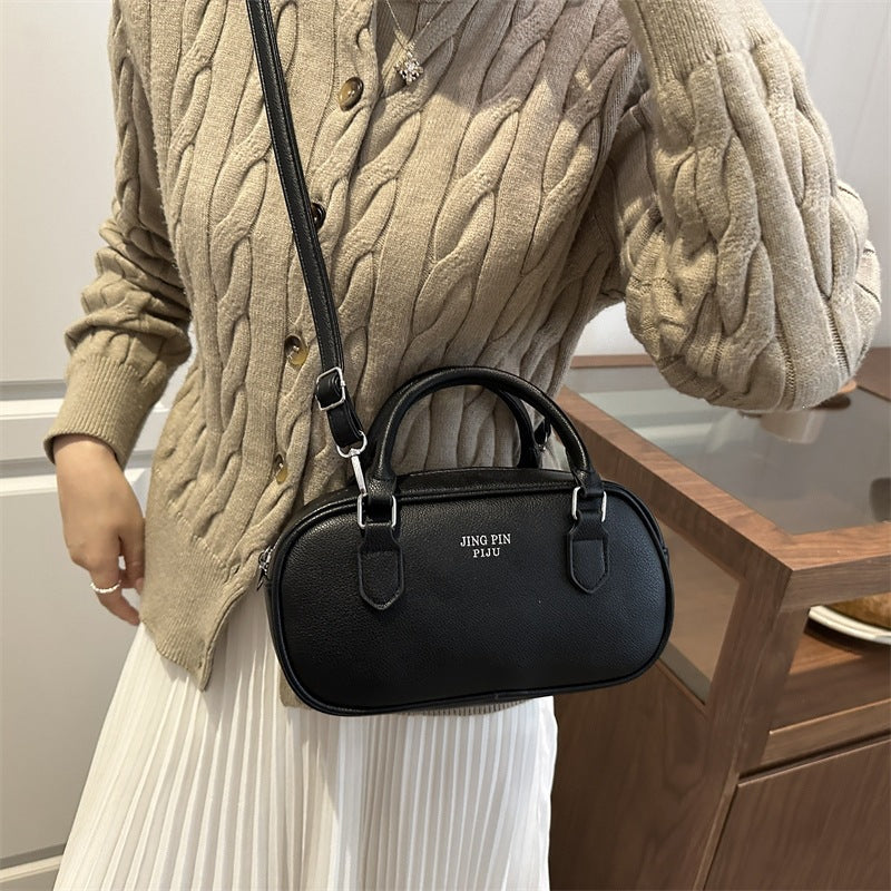 Damen elegante Handtasche im minimalistischen Design