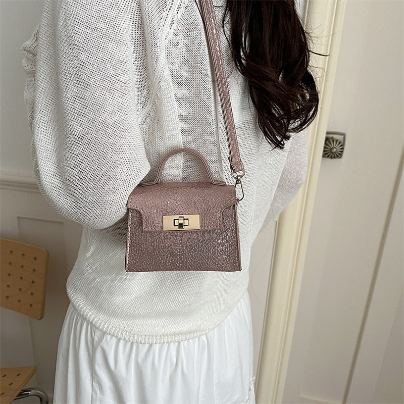 Damen Mini-Handtasche im stilvollen Glamour-Stil