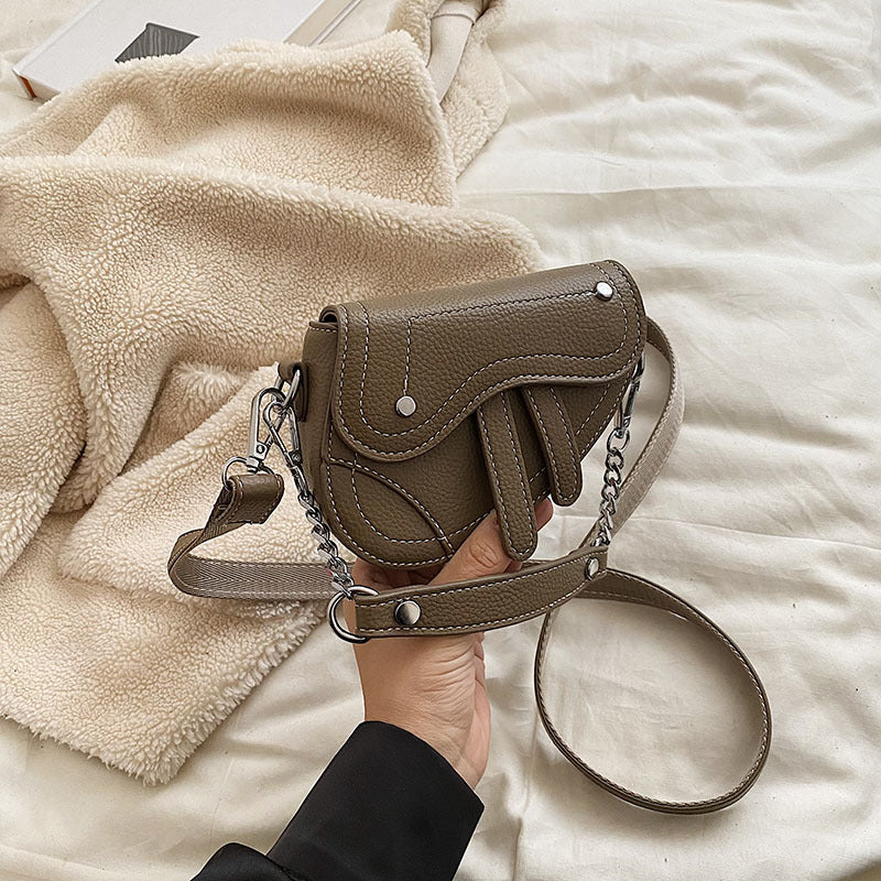 Damen Mini-Handtasche im modernen, strukturierten Design