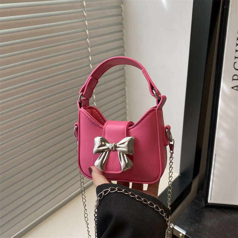 Damen Mini-Handtasche mit stylischem Schleifenverschluss