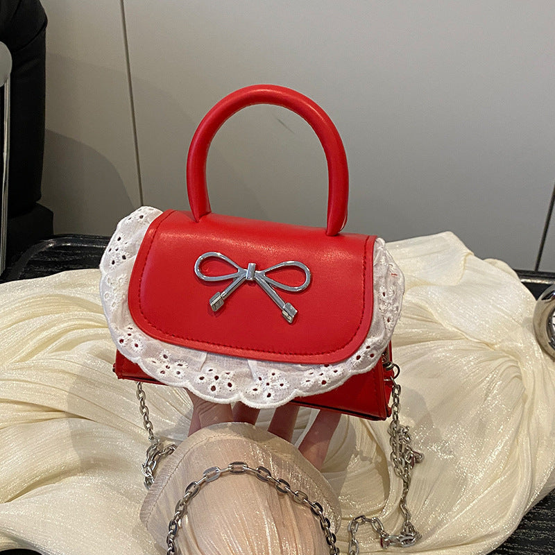 Damen Mini-Handtasche mit Rüschendetail