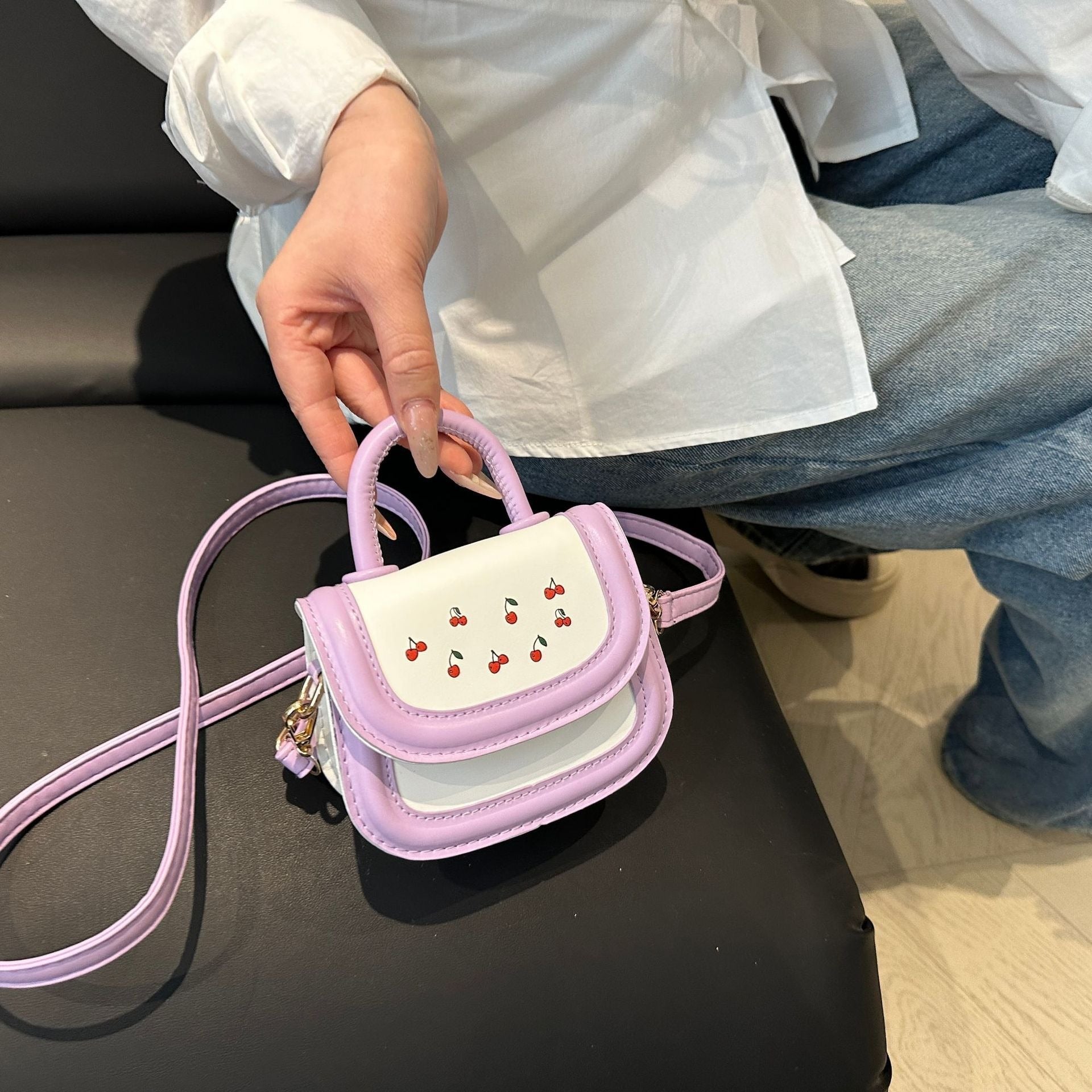 Damen stilvolle Mini-Handtasche mit fruchtigem Kirschmotiv