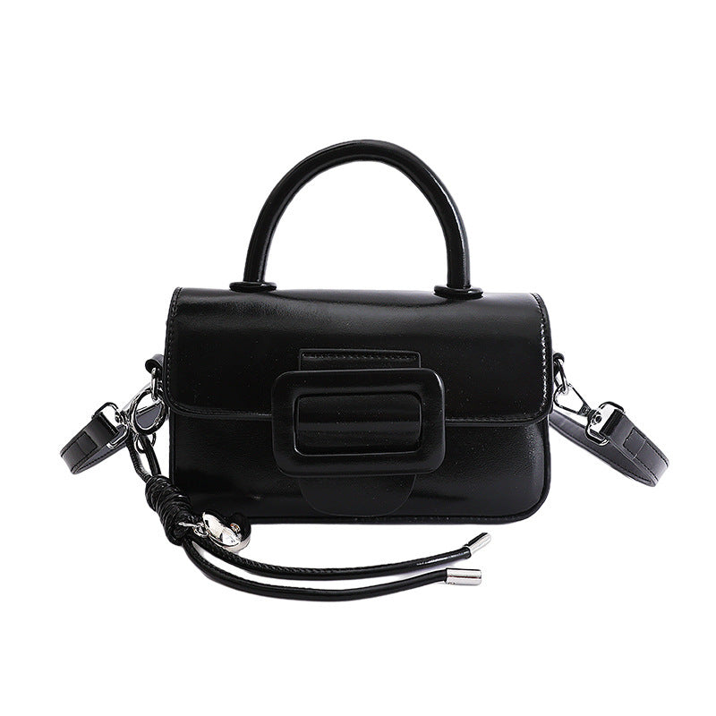 Damen Mini-Handtasche mit dekorativem Druckverschluss