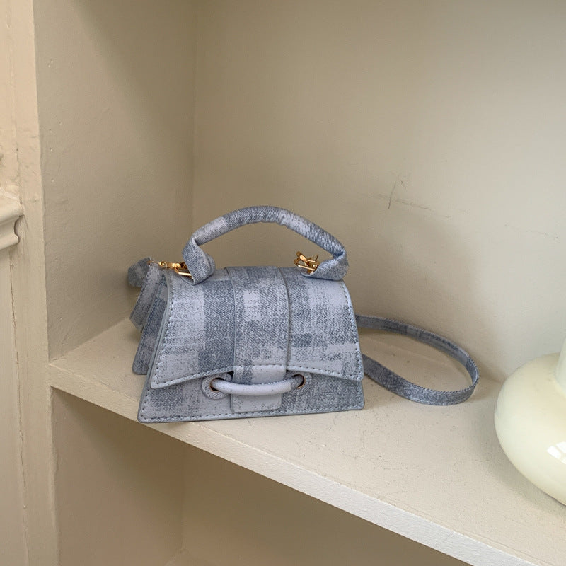 Frauen elegante Mini-Handtasche mit strukturiertem Design