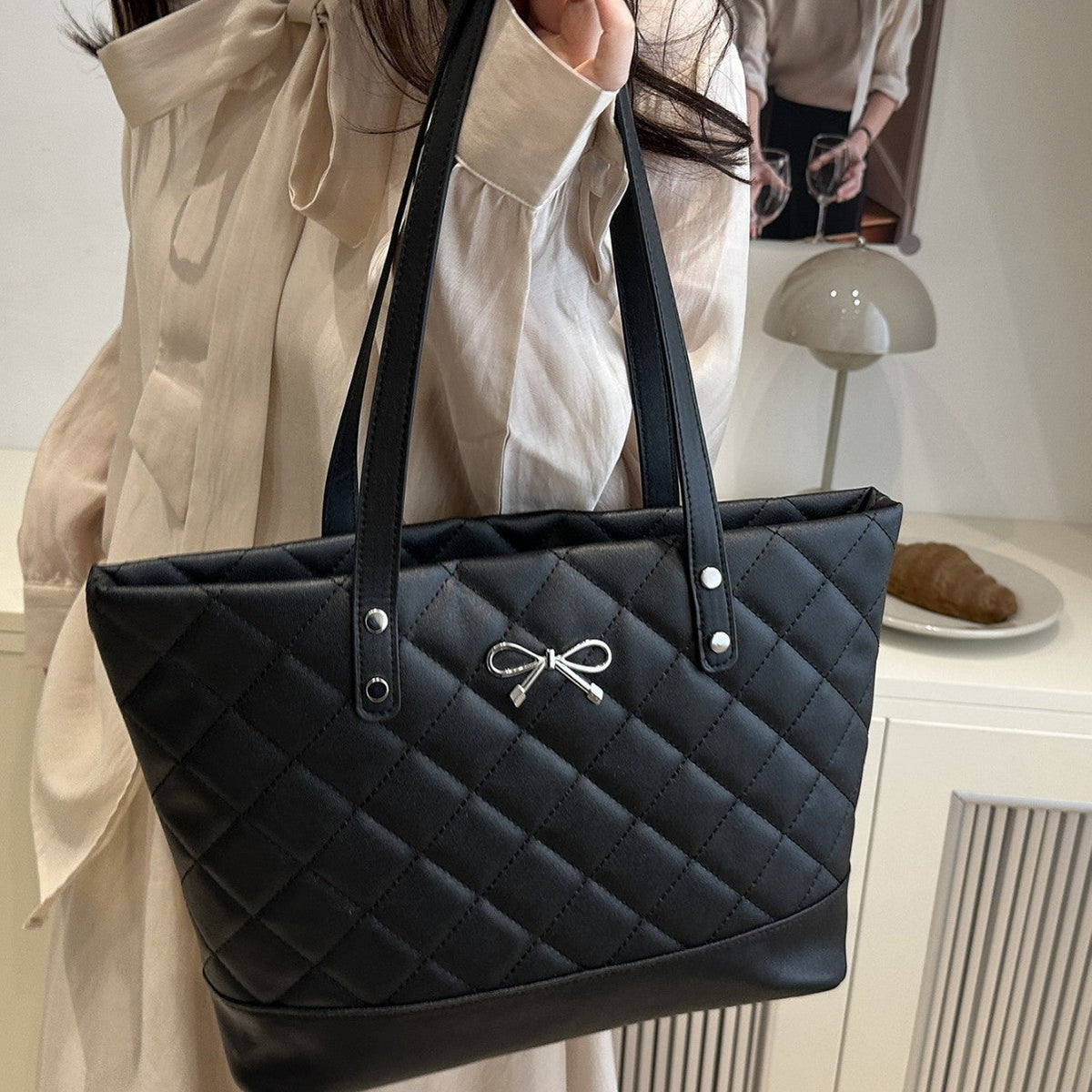 Damen eleganter Einkaufstasche aus hochwertigem synthetischem Leder