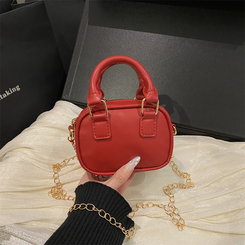 Damen Mini-Handtasche mit abnehmbarem Kettenriemen und elegantem Design