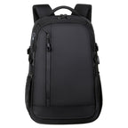 Rucksack mit wasserabweisendem Material und gepolstertem Laptopfach