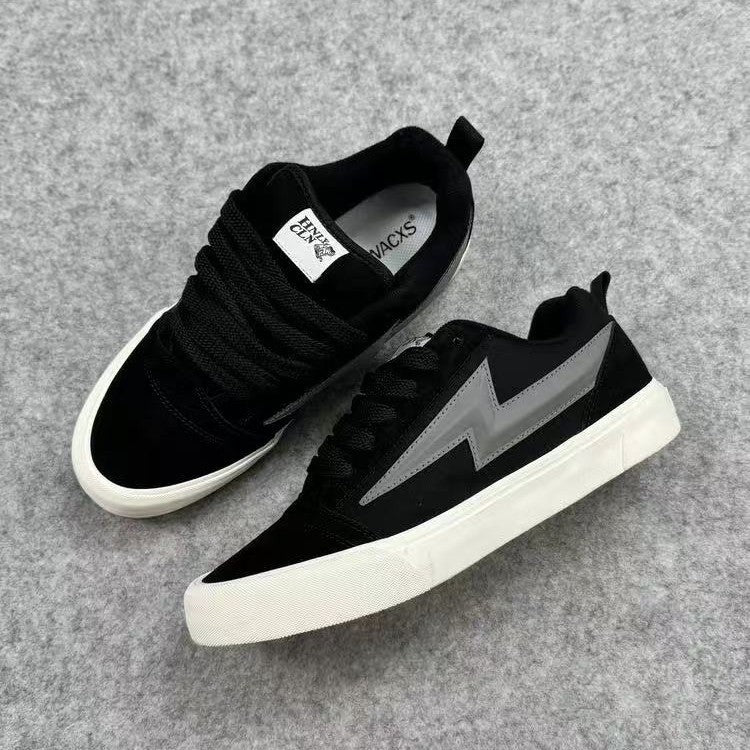 Damen Sportliche Sneakers mit futuristischen Akzenten und strapazierfähiger Laufsohle