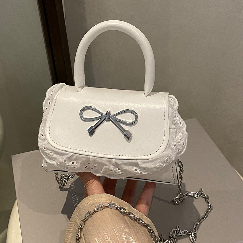 Damen Mini-Handtasche mit Rüschendetail