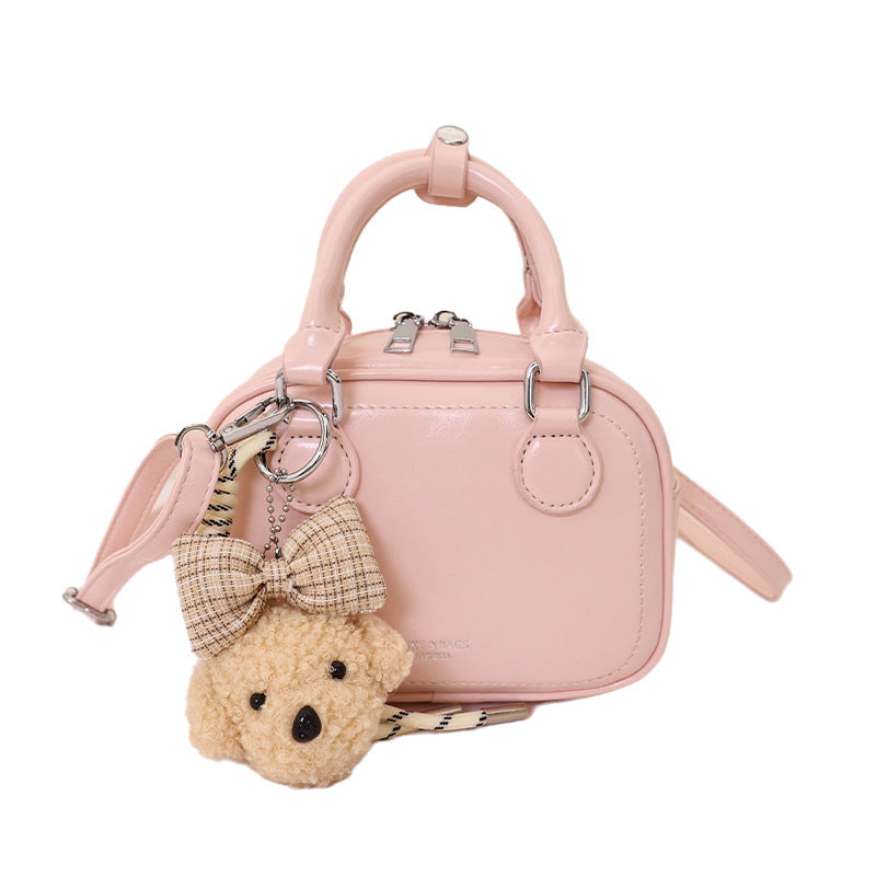 Damen Mini-Handtasche mit abnehmbarem Plüschanhänger
