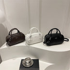 Damen elegante Handtasche im minimalistischen Design