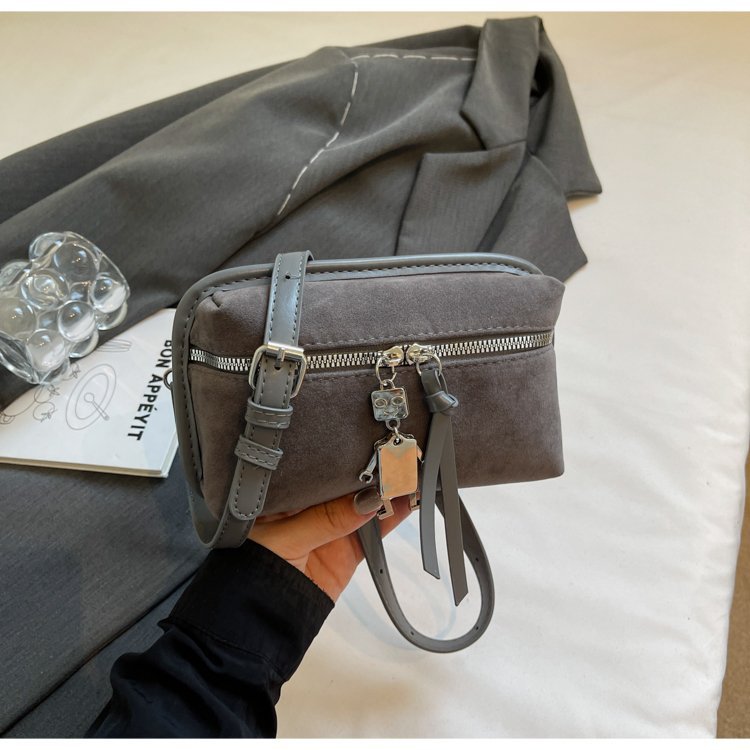 Damen praktische Schultertasche aus hochwertigem Wildleder