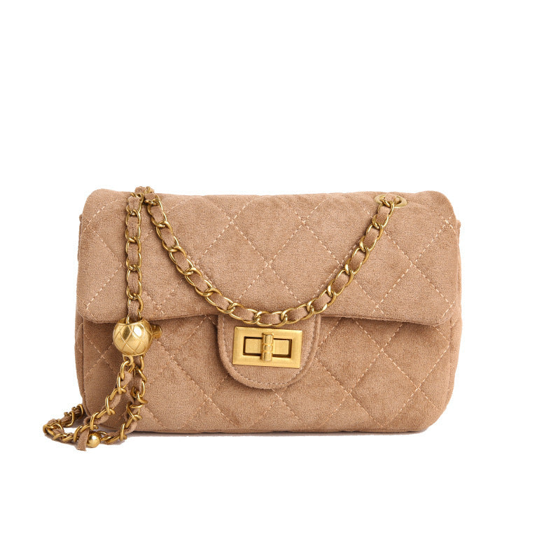 Elegante Schultertasche für Damen mit stylischem Kettenakzent