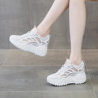 Damen Sportschuhe im modernen Modestil von