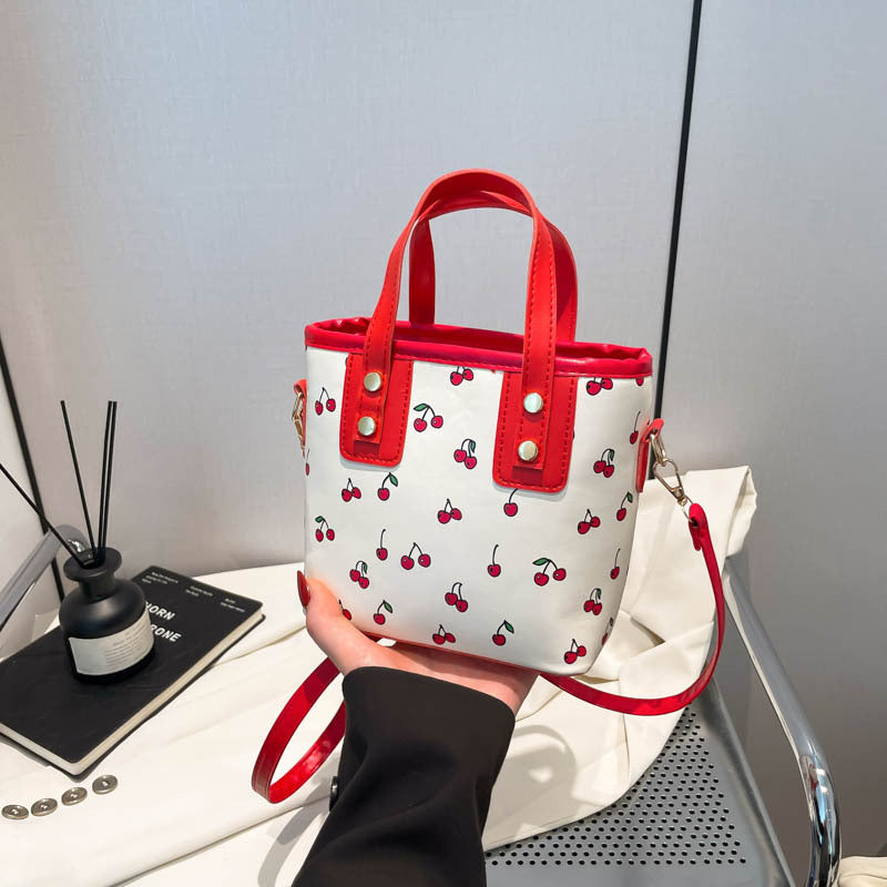 Damen Mini-Handtasche mit fruchtigem Kirschdesign