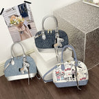 Damen Mini-Handtasche mit Tieranhänger und modischem Denim