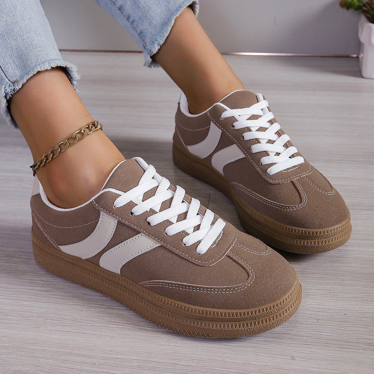Damen Sport Sneakers mit anatomischer Dämpfung und klassischem Design