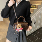 Damen Mini-Handtasche mit charmantem Tieranhänger