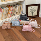 Frauen elegante Mini-Handtasche mit strukturiertem Design