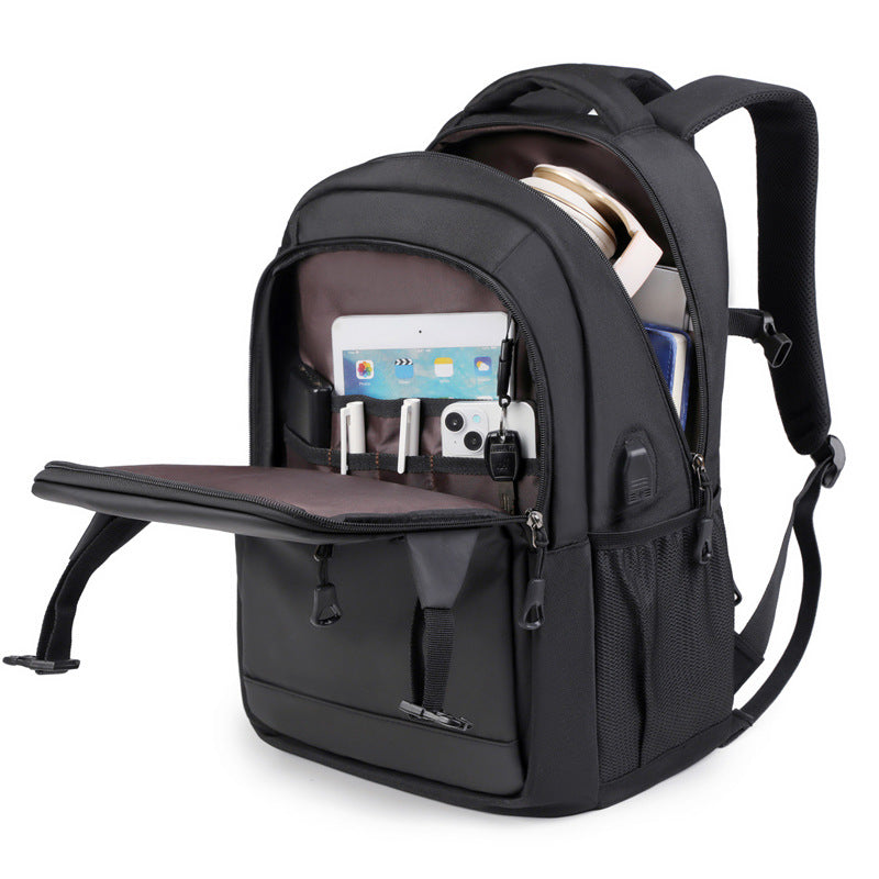 Eleganter Laptop-Rucksack mit vielseitigen Fächern und ergonomischem Design