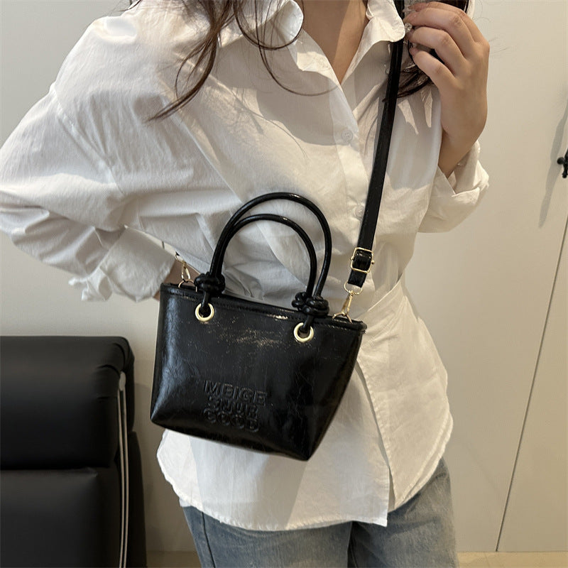 Damen elegante Mini-Handtasche mit strukturiertem Design und abnehmbarem Schulterriemen
