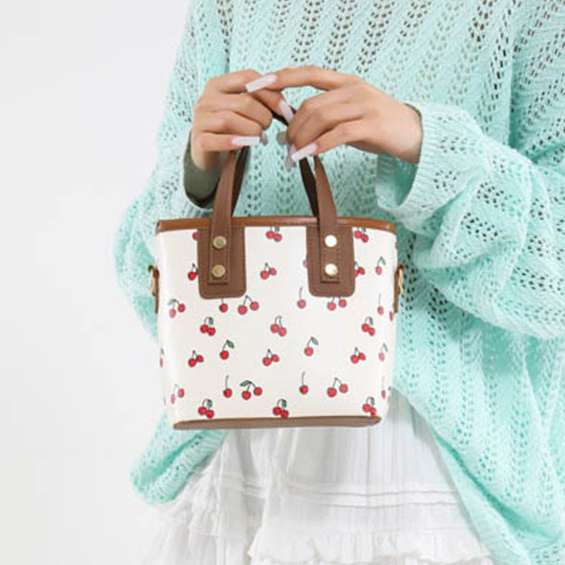 Damen Mini-Handtasche mit fruchtigem Kirschdesign
