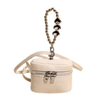 Damen Mini Schultertasche mit dekorativem Herzanhänger