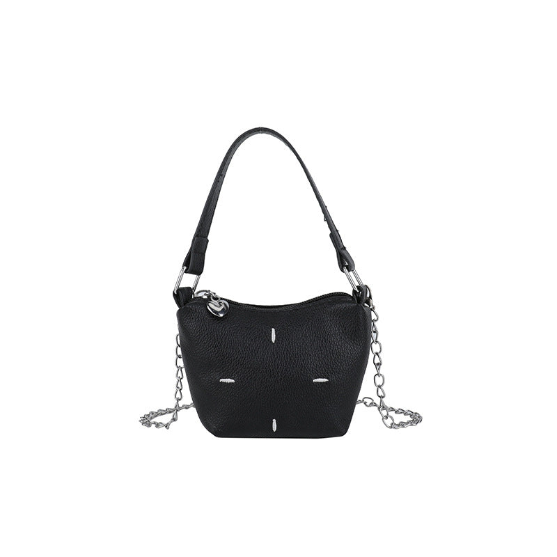 Damen Mini-Handtasche mit glänzender Kette und strukturiertem Obermaterial