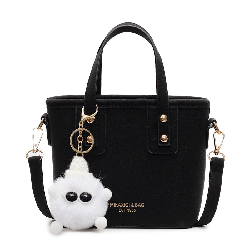 Damen Mini Tasche mit abnehmbarem Plüschanhänger
