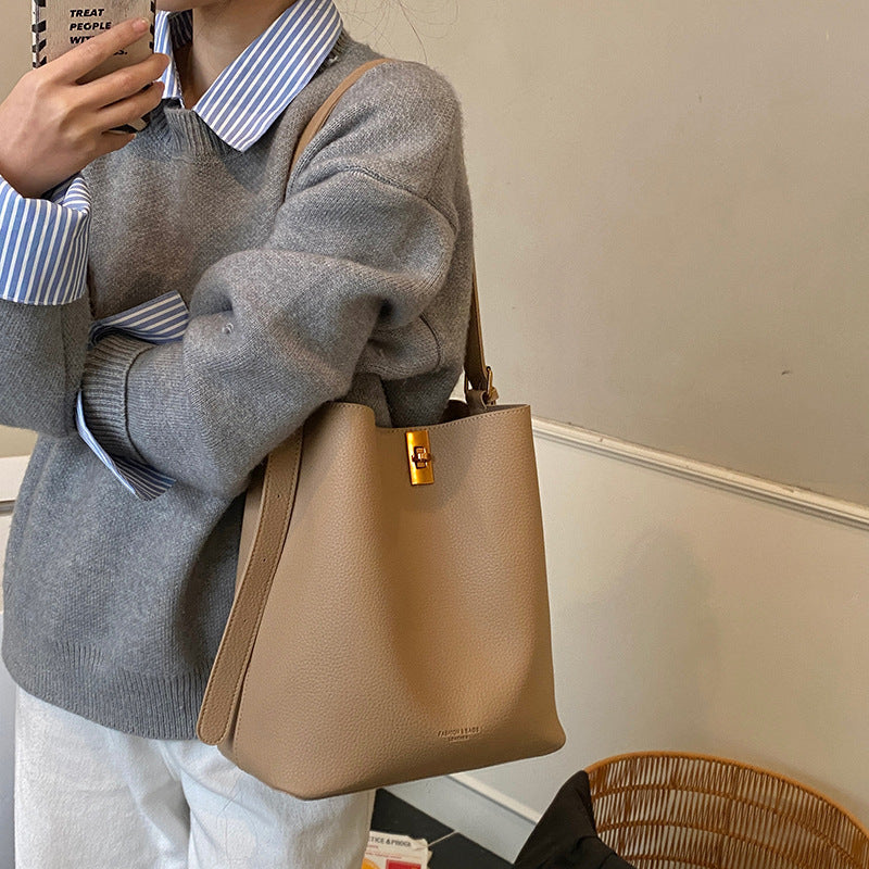 Damen elegante Tote Bag mit modernem Verschluss