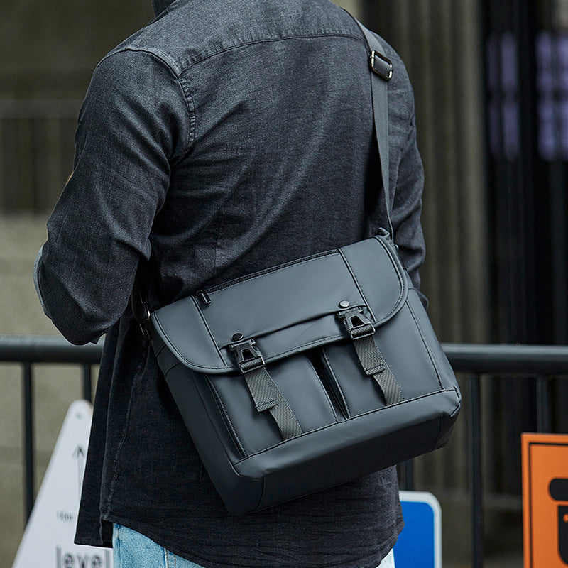 Urban Adventure Messenger Bag Emma Tasche
