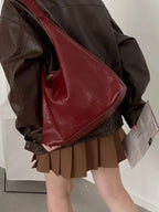 Bequeme Damen Schultertasche mit Reißverschluss