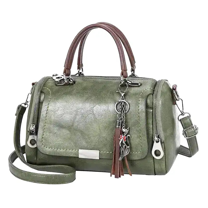 Geräumige Handtasche aus weichem Leder mit Tragriemen und Reißverschlussverschluss